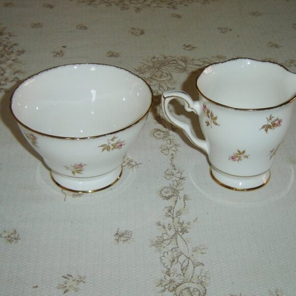 Royal Stafford pink Rosebud gold leaves large cream and sugar VGU - Picture 3 of 6